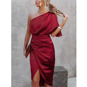 CUPSHE  Ramla Burgundy Sheath One-shoulder Backless Satin Dress Size S STUNNING